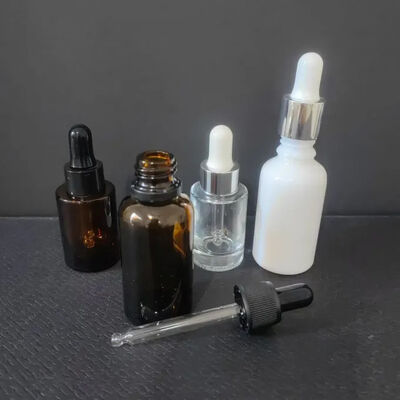 क्रीम सीरम परफ्यूम टेस्ट के लिए 10ml 30ml 50ml एम्बर गोल्ड ग्लास ड्रॉपपर बोतलें
