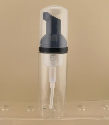 कॉस्मेटिक बोतलों में इष्टतम प्रदर्शन के लिए अनुकूलित ब्लैक फोम पंप