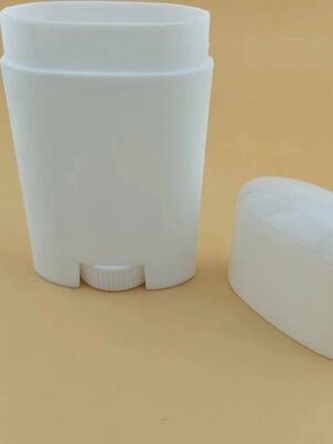 सफेद कस्टम रंग अंडाकार आकार पीपी प्लास्टिक कॉस्मेटिक डिओडोरेंट स्टिक बोतल