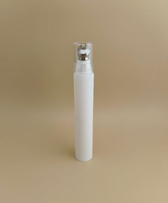 त्वचा देखभाल के लिए नाजुक डिज़ाइन वाली सफेद प्लास्टिक की लचीली ट्यूब